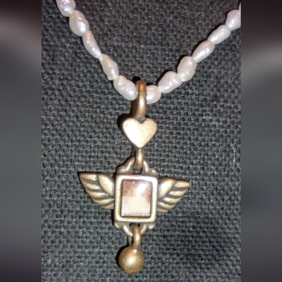 Real freshwater pearl GUESS necklace - Picture 3 of 16